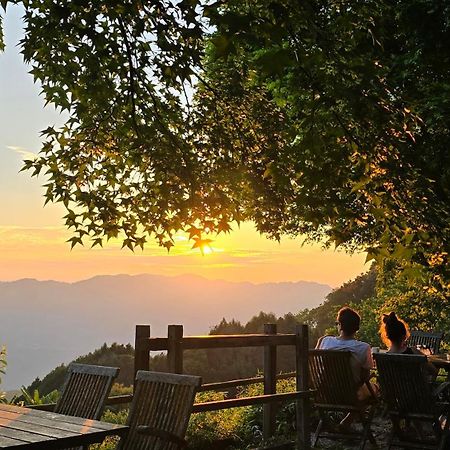 大湖乡枫叶地图住宿加早餐旅馆 外观 照片