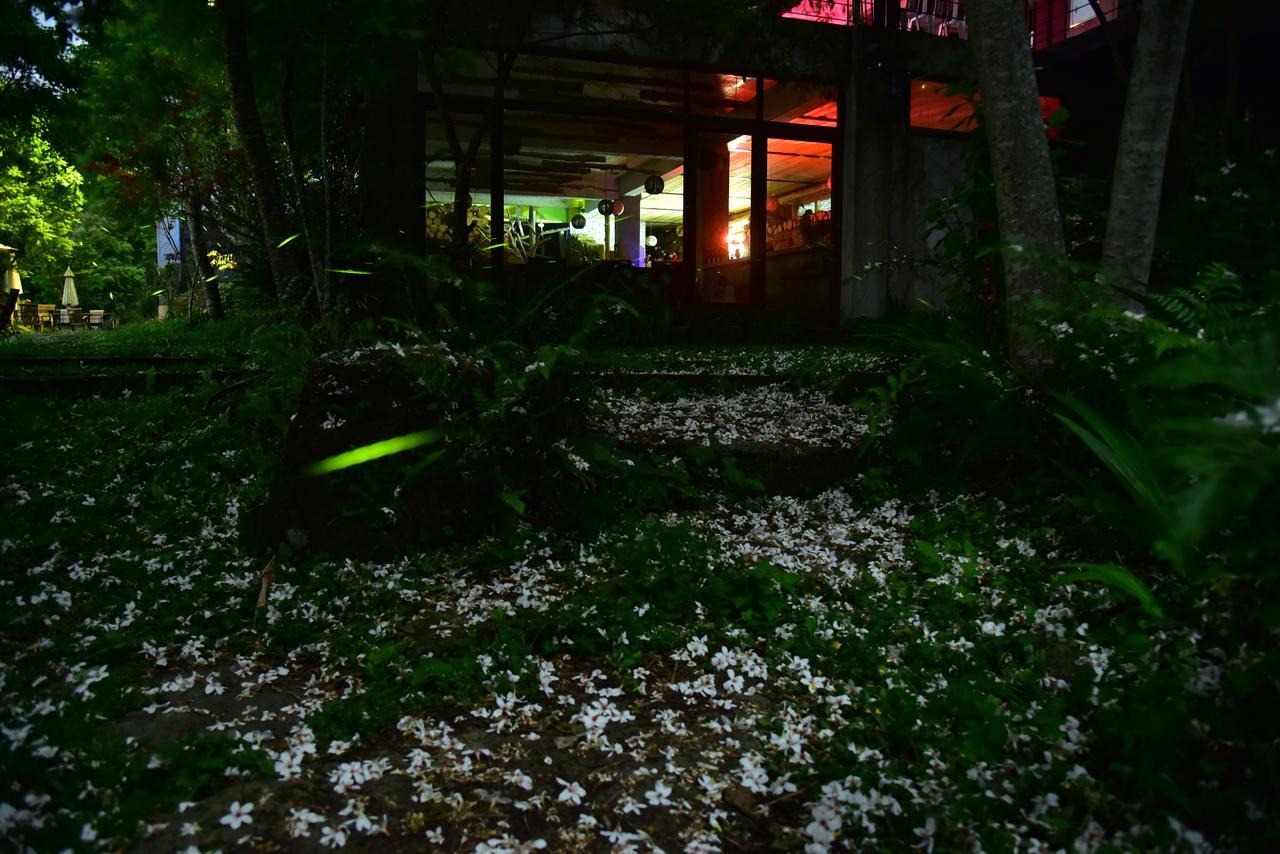 大湖乡枫叶地图住宿加早餐旅馆 外观 照片
